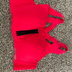 Victoria’s Secret Sport Criss Cross Back Size 36C